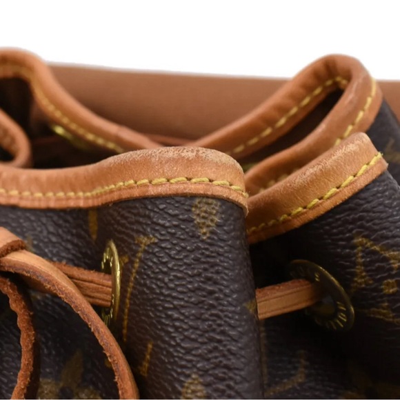 Louis Vuitton Monstouris MM - Picture 8 of 16
